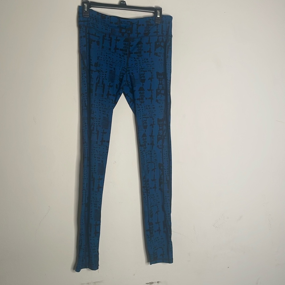 Cabi medium blue black leggings​